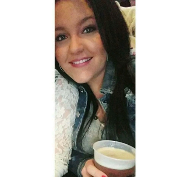 Meet your Posher, Janel - Picture 1 of 1